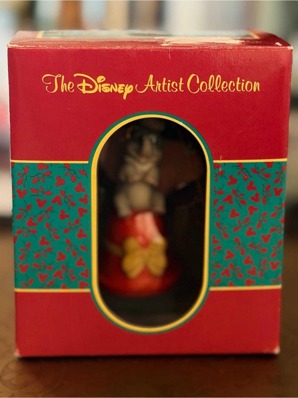 Vintage Disney Dumbo Artist Collection Boxed Figurine. NWT